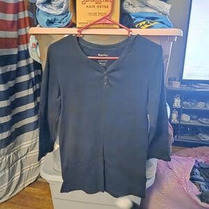 White Stag Black Long Sleeve Tee